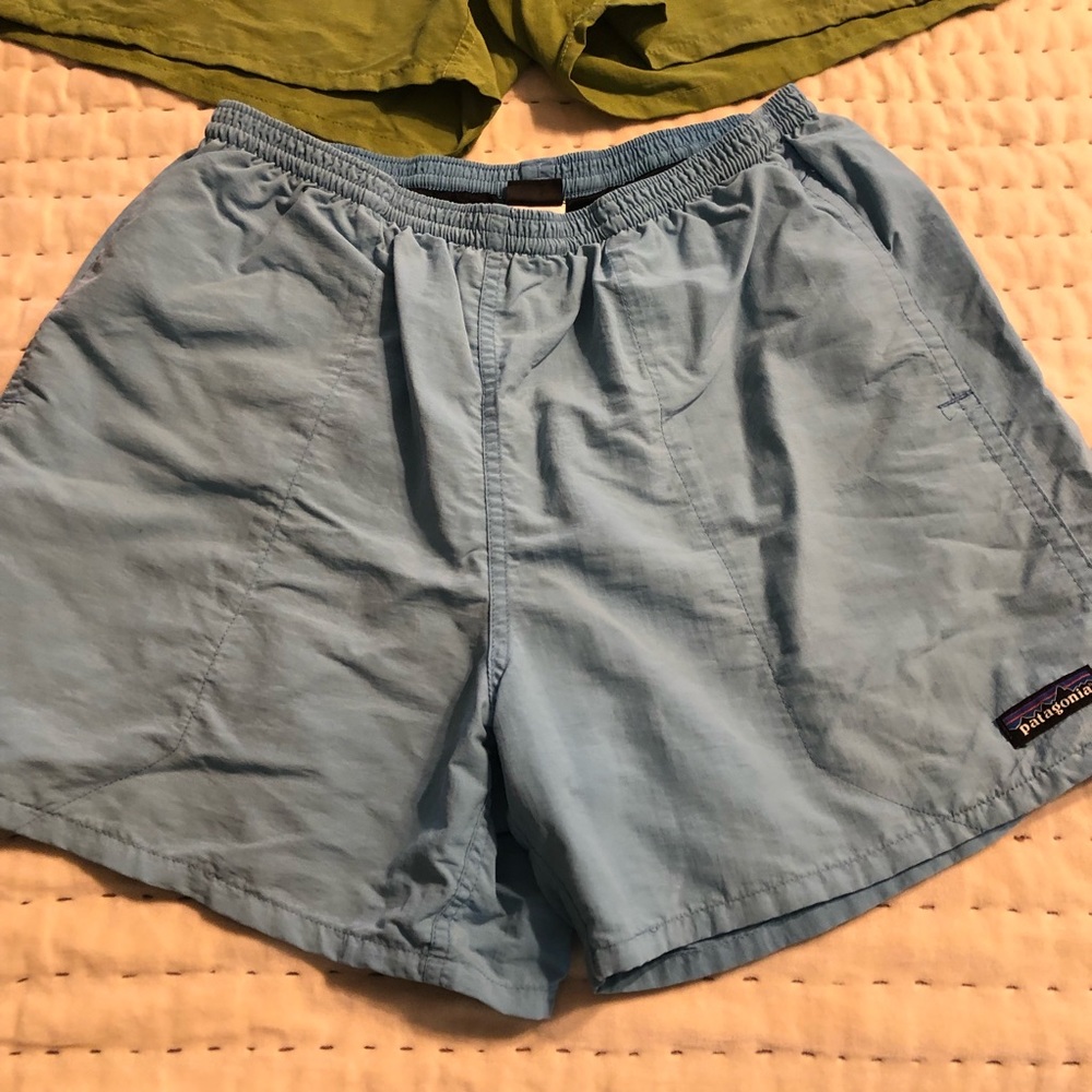 Men’s swim shorts